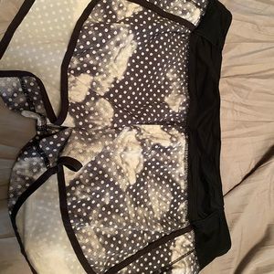 Like new lu lu lemon shorts size 12